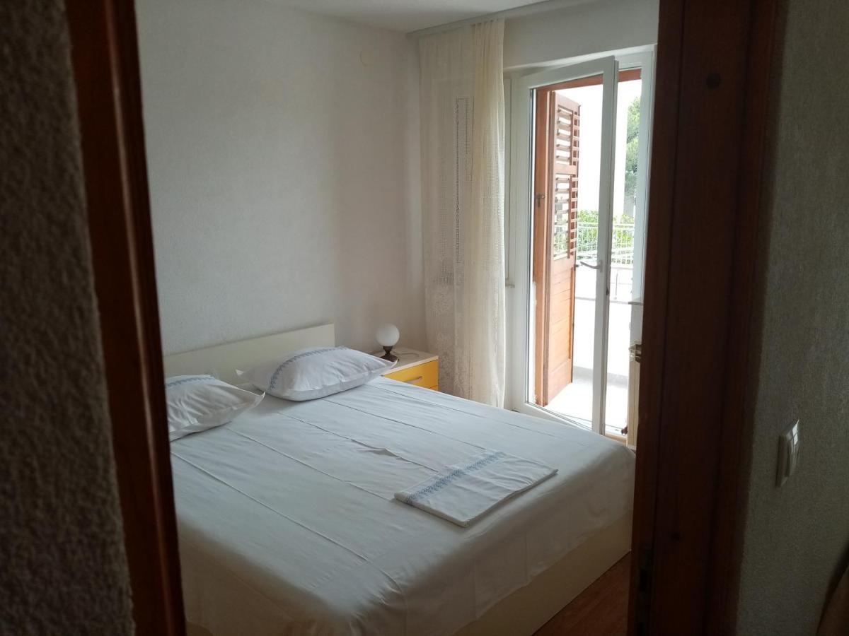 Apartments Iva Baška Voda المظهر الخارجي الصورة